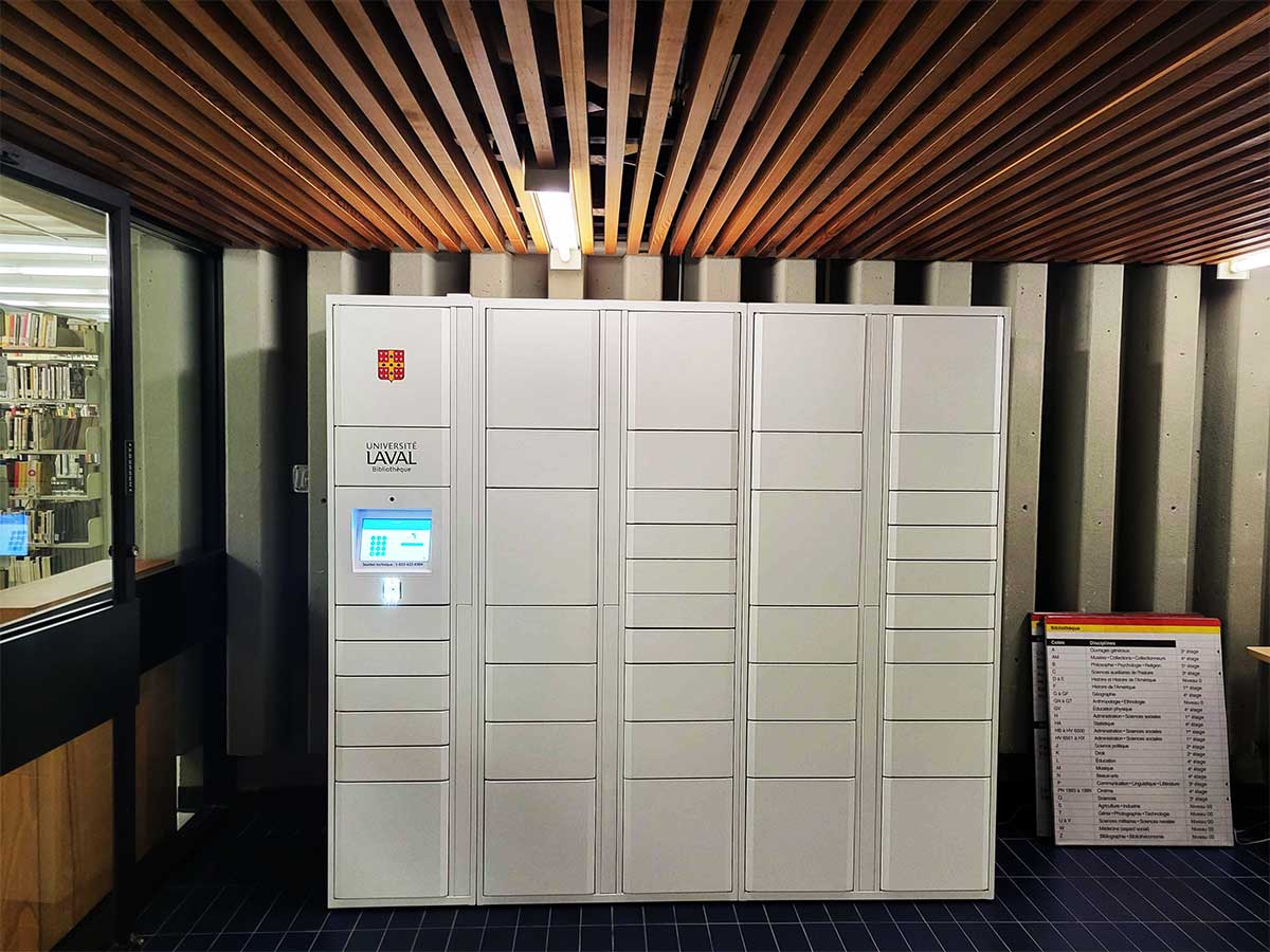Smart parcel locker at Laval University